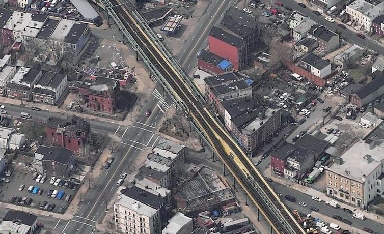 bushwick: bushwick av - willoughby av 2